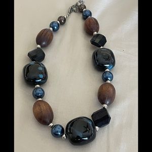 Large bead necklace